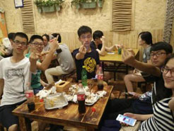 海丰烧烤加盟,学烧烤技术,开烧烤店多少钱疯狂烤翅加盟